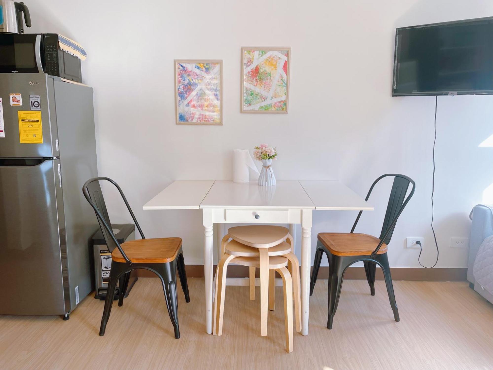 Eco Suite Trece Martires Exterior photo